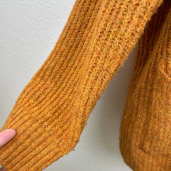 American Eagle Womens Cardigan Sz M Oversized Cobain Indie Hipster Grunge Orange - Picture 9 of 11